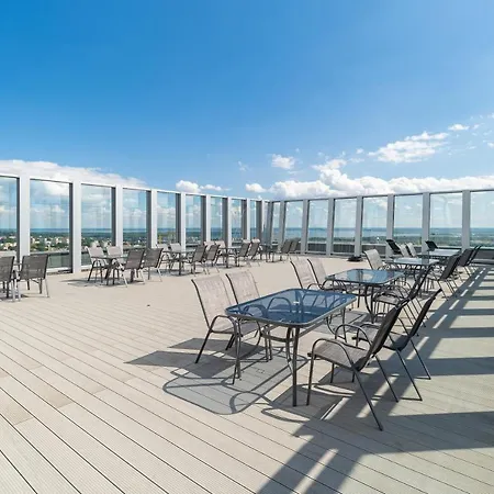 Hanza Tower Vii - Unique